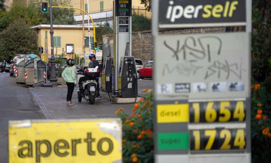 Eine Tankstelle in Rom