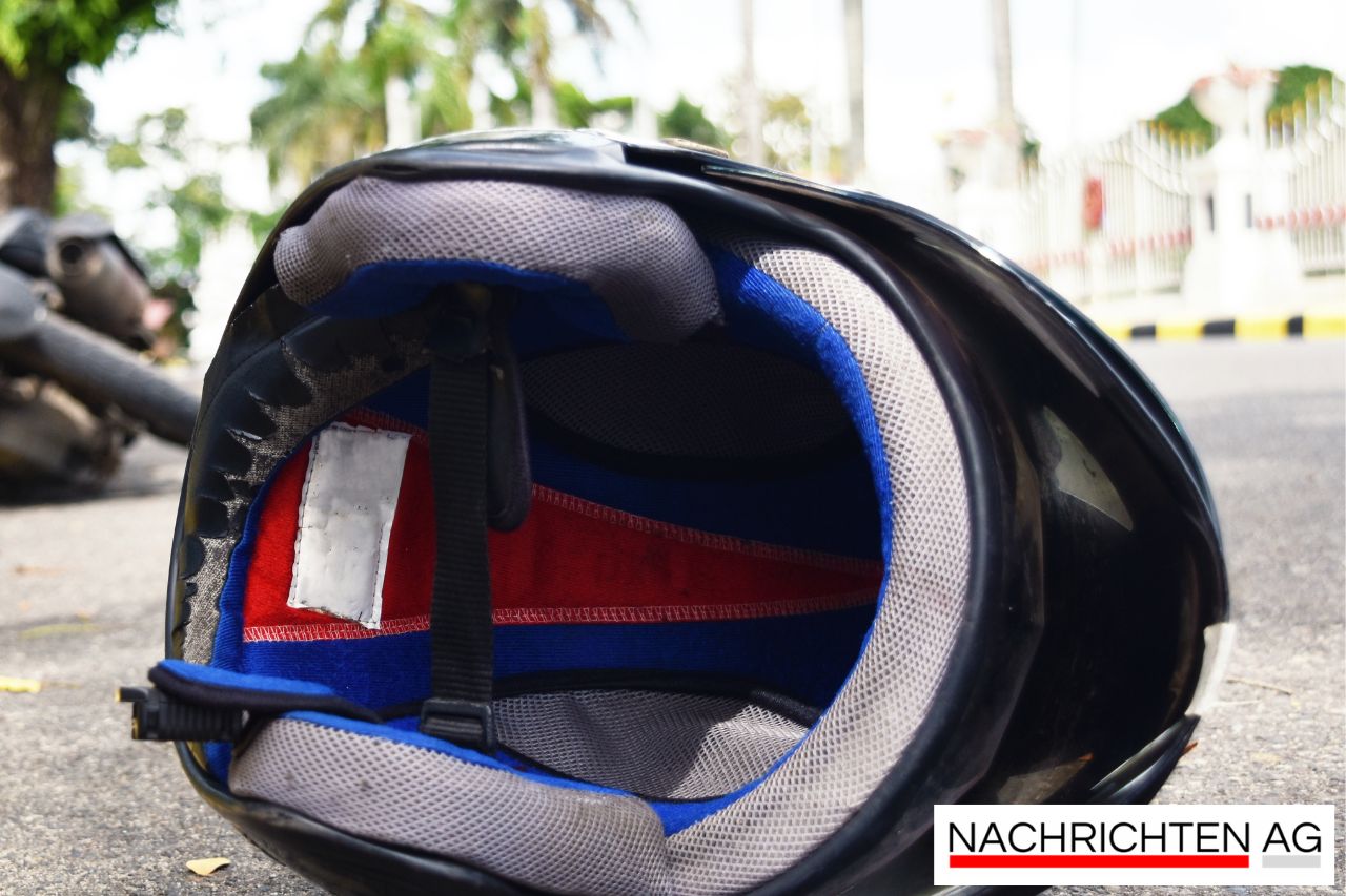 Autofahrer rammt Geländer auf Sustenstraße: Zeugen gesucht!