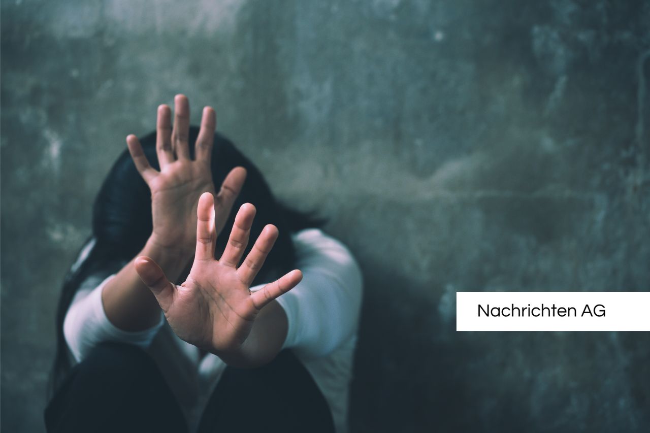 SCHOCK IM REMS-MURR-KREIS: Ringelnatter als gefährlicher Nachbar entlarvt!