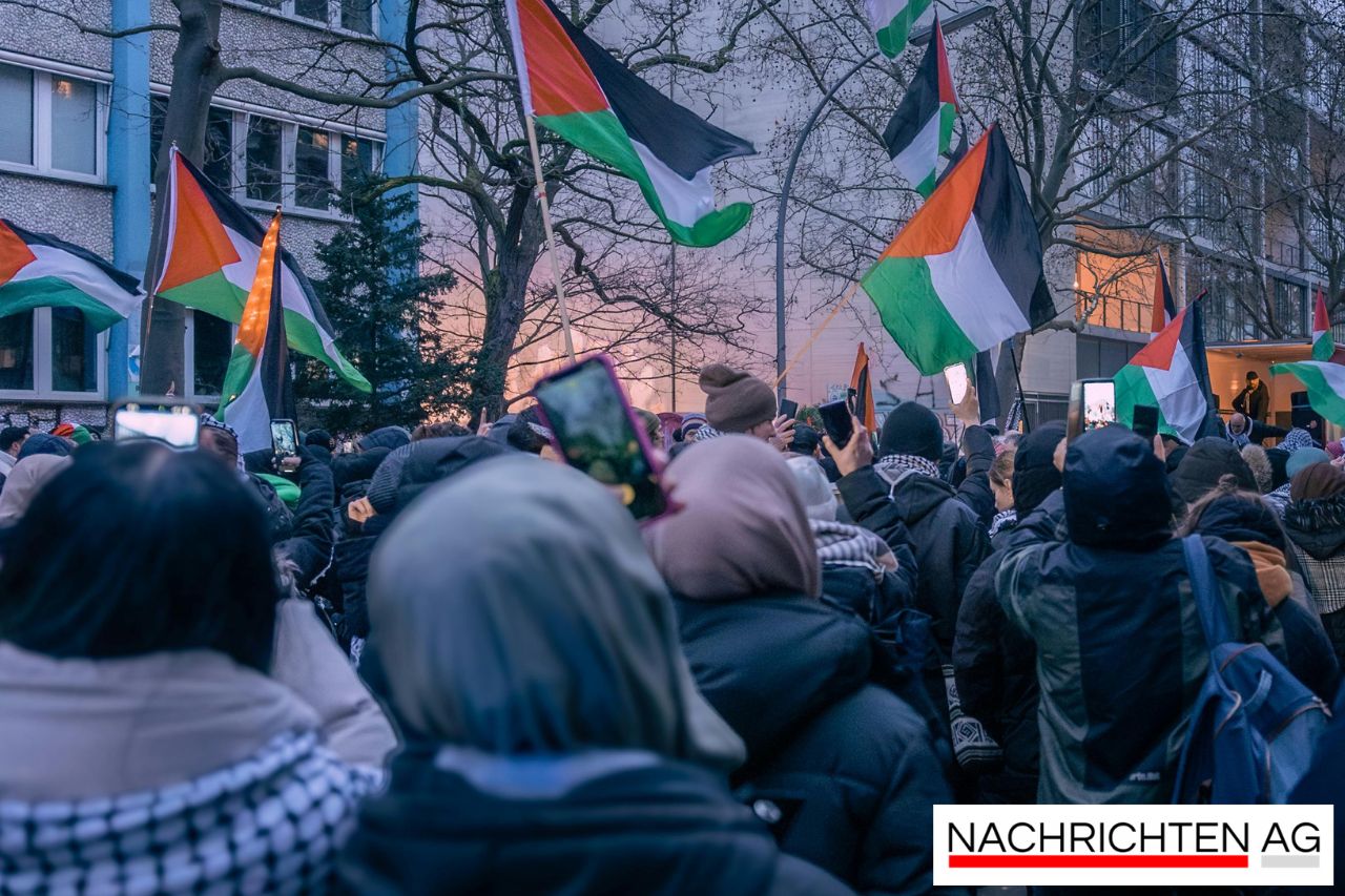 Solidarität mit Gaza: Tausende protestieren in Paris für Freiheit!