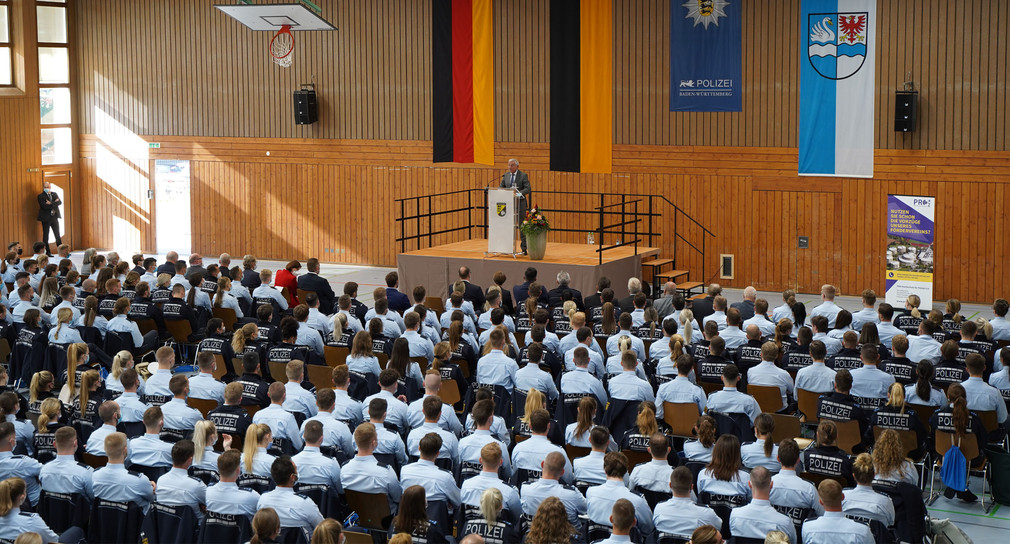 850 neue Studenten an der Polizeischule