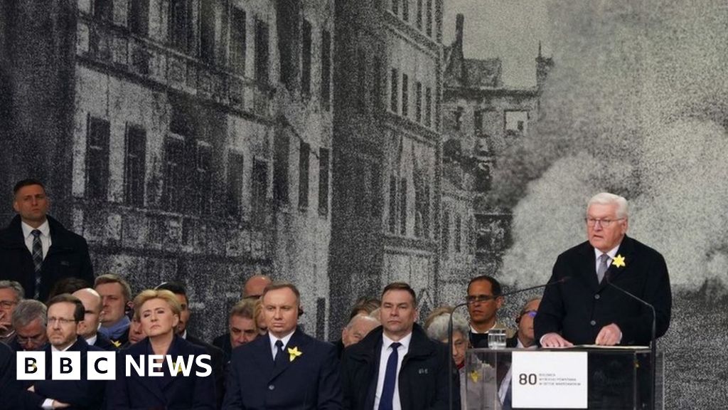 German President Frank-Walter Steinmeier (right) speaks in Warsaw, as Polish President Andrzei Duda (3rd right, front row) and Israeli President Isaac Herzog (1st left, front row) listen