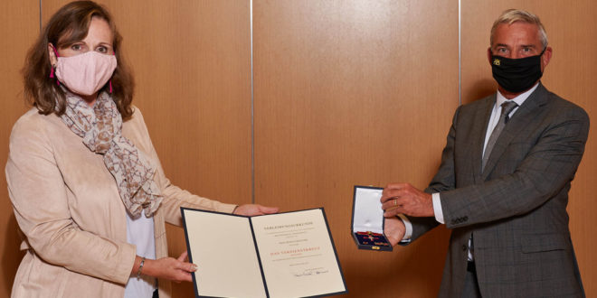 Bundesverdienstkreuz für Monica Wüllner