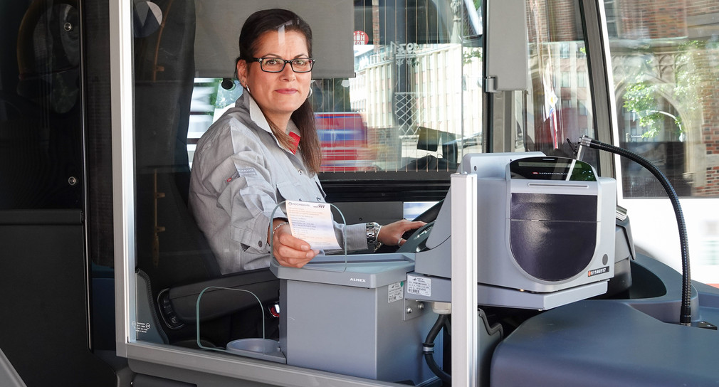 Corona-Trennscheiben in Bussen werden weiterhin gefördert