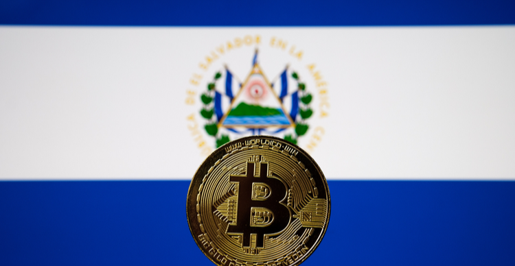 El Salvador baut 20 Schulen mit Bitcoin-Gewinn