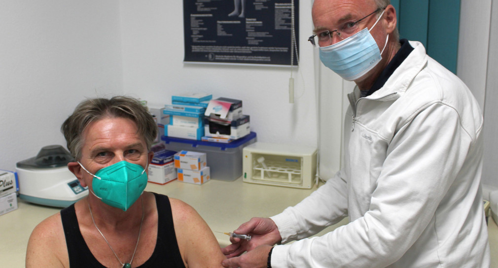 Gesundheitsminister Manne Lucha fordert Grippeimpfung