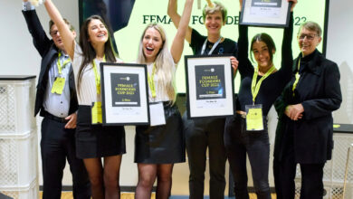 „Wasser ohne Mikroplastik“ gewinnt Female Founders Cup