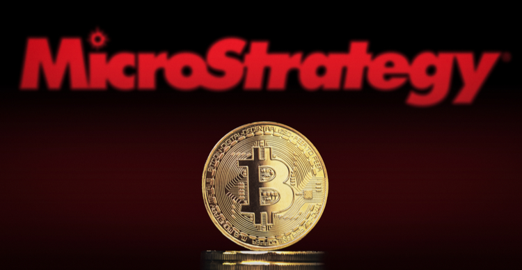 How correlated is MicroStrategy stock to the Bitcoin price?