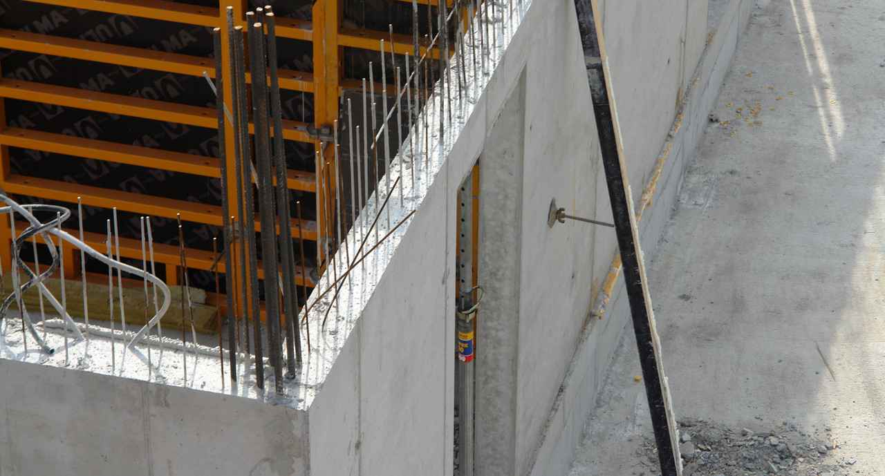 Land fördert flächendeckenden Einsatz von R-Beton im Hochbau