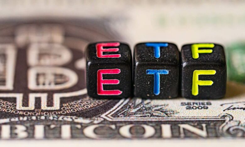 Morgan Stanleys Angebot für Spot-Bitcoin-ETFs; Solana wird von der aufstrebenden KI-Kryptowährung in den Schatten gestellt
