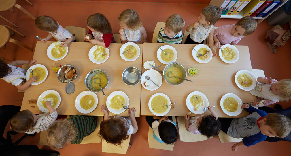 Online-Fachtag „Essen und Trinken in Kitas und Kindertagesstätten – von Anfang an gut versorgt“