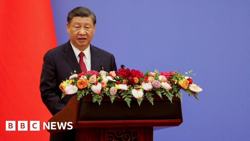 Chinese President Xi Jinping speaks at a Franco-Chinese business council meeting with the French president in Beijing, China April 6, 2023