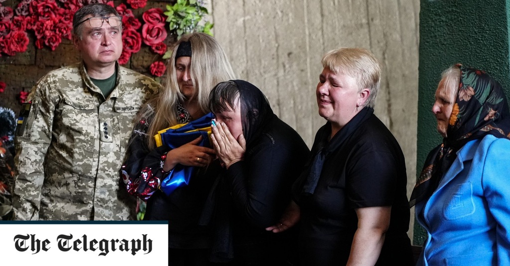 Entsendung: Die Ukraine begräbt den Sanitäter „Poet“, während Freunde um einen selbstlosen Soldaten trauern