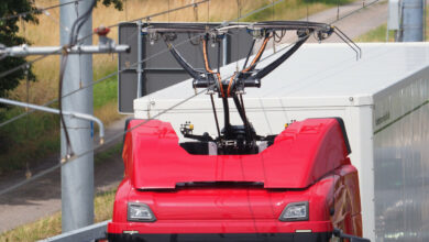 Betrieb der Lkw-Oberleitungs-Teststrecke verlängert