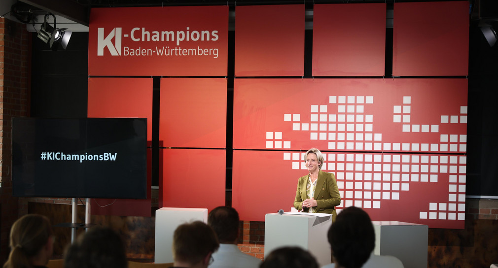 „KI-Champions Baden-Württemberg 2022“ ausgezeichnet